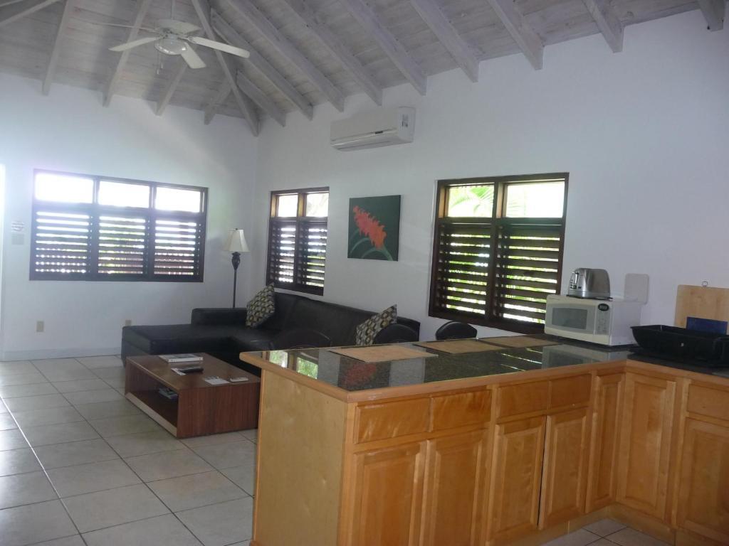 Buccaneer Beach Club Dickenson Bay Oda fotoğraf